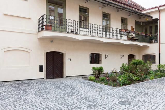 Old Town Apartment Прага Екстериор снимка